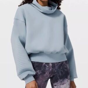 Lululemon Full Flourish Pullover